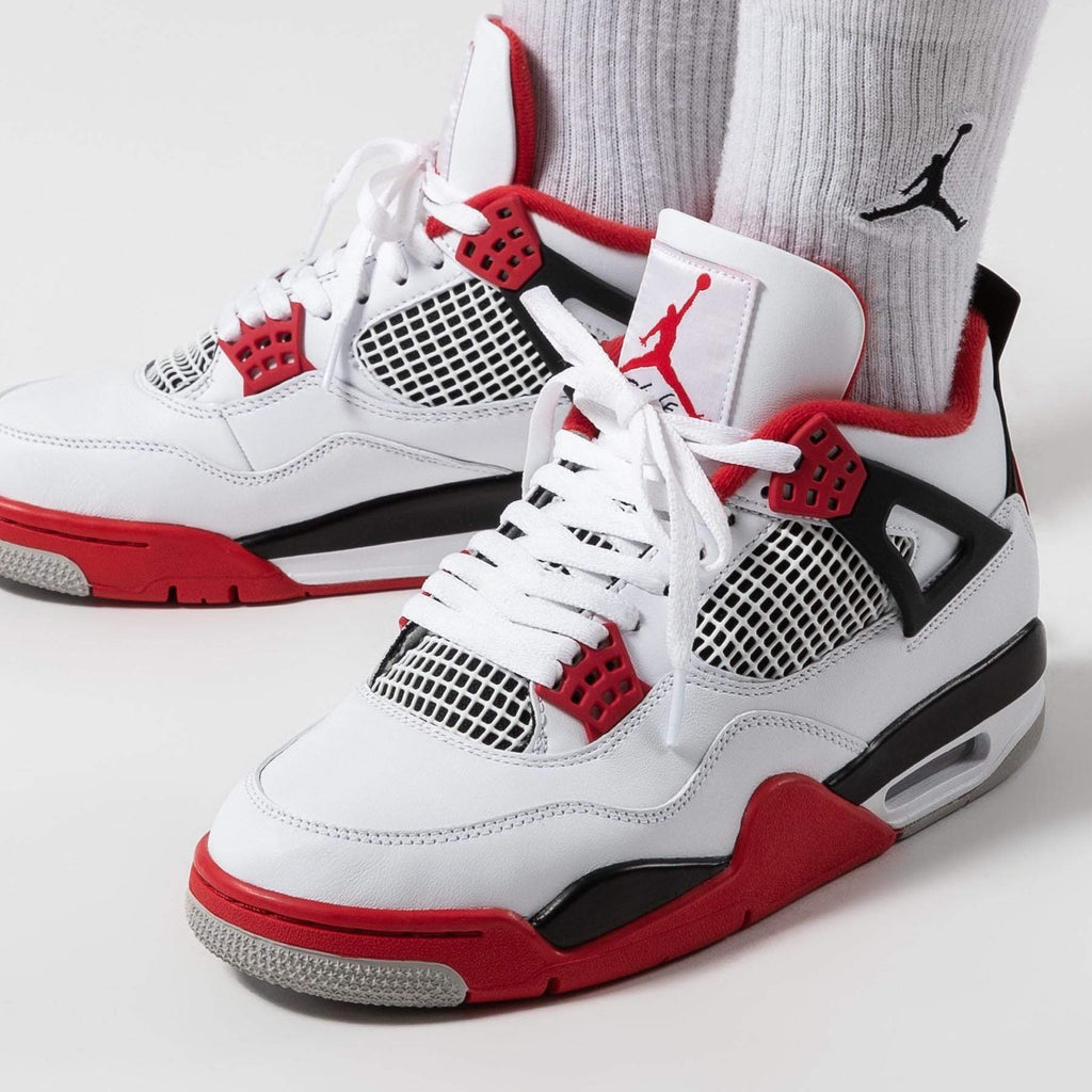 Air Jordan 4 Retro OG 'Fire Red' 2020 - Sole Collectors